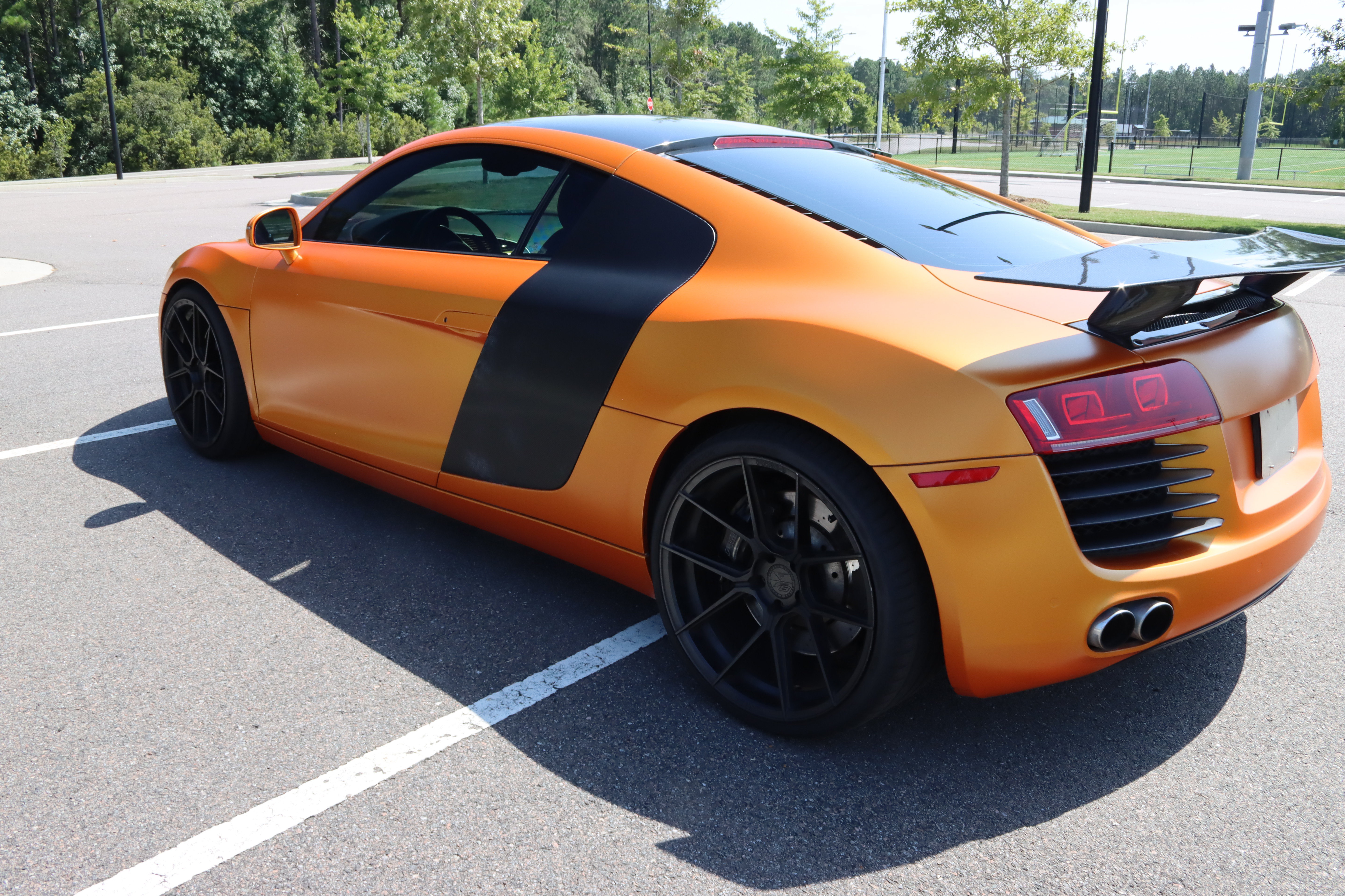 Used 2009 Audi R8 V8 AWD/4WD image 2