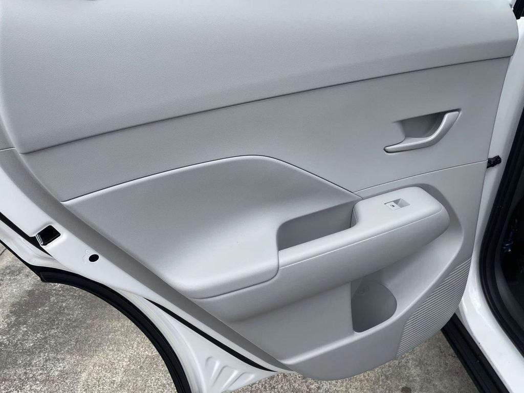 New 2026 Hyundai Kona SE FWD image 63