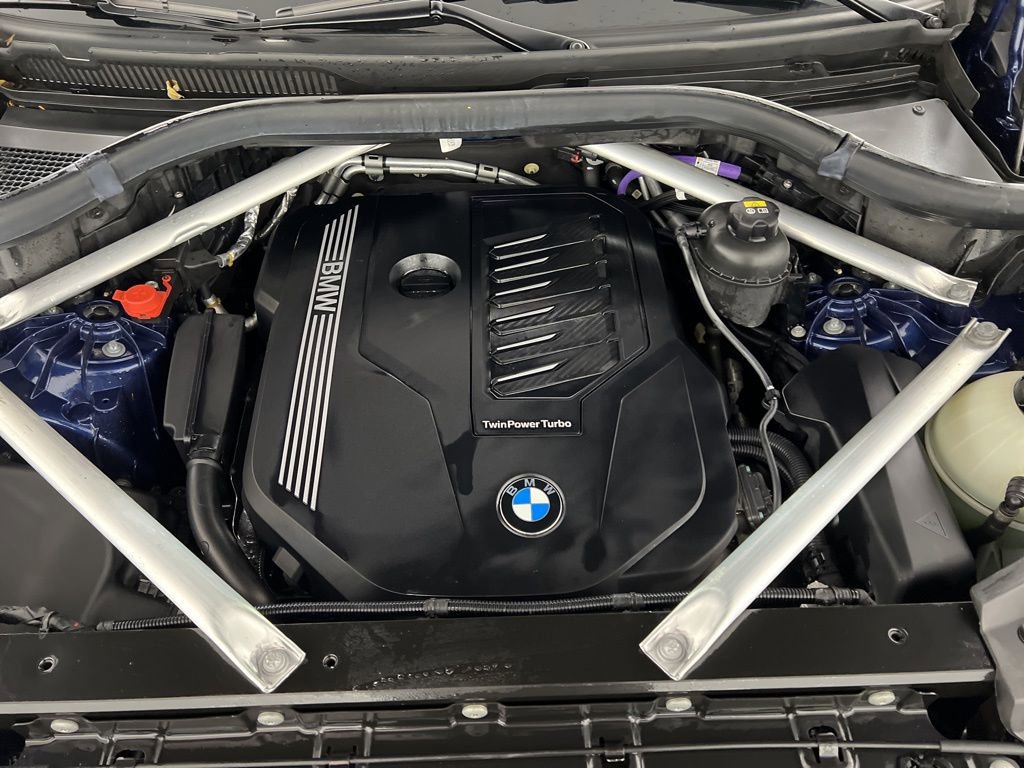 Certified 2022 BMW X5 xDrive40i w/ M Sport Package image 26