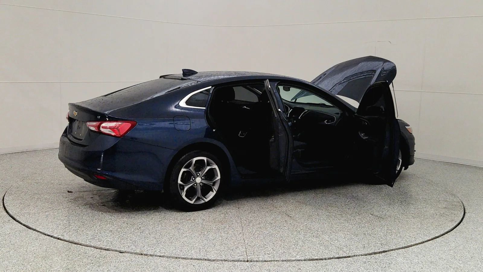 Used 2020 Chevrolet Malibu LT image 12