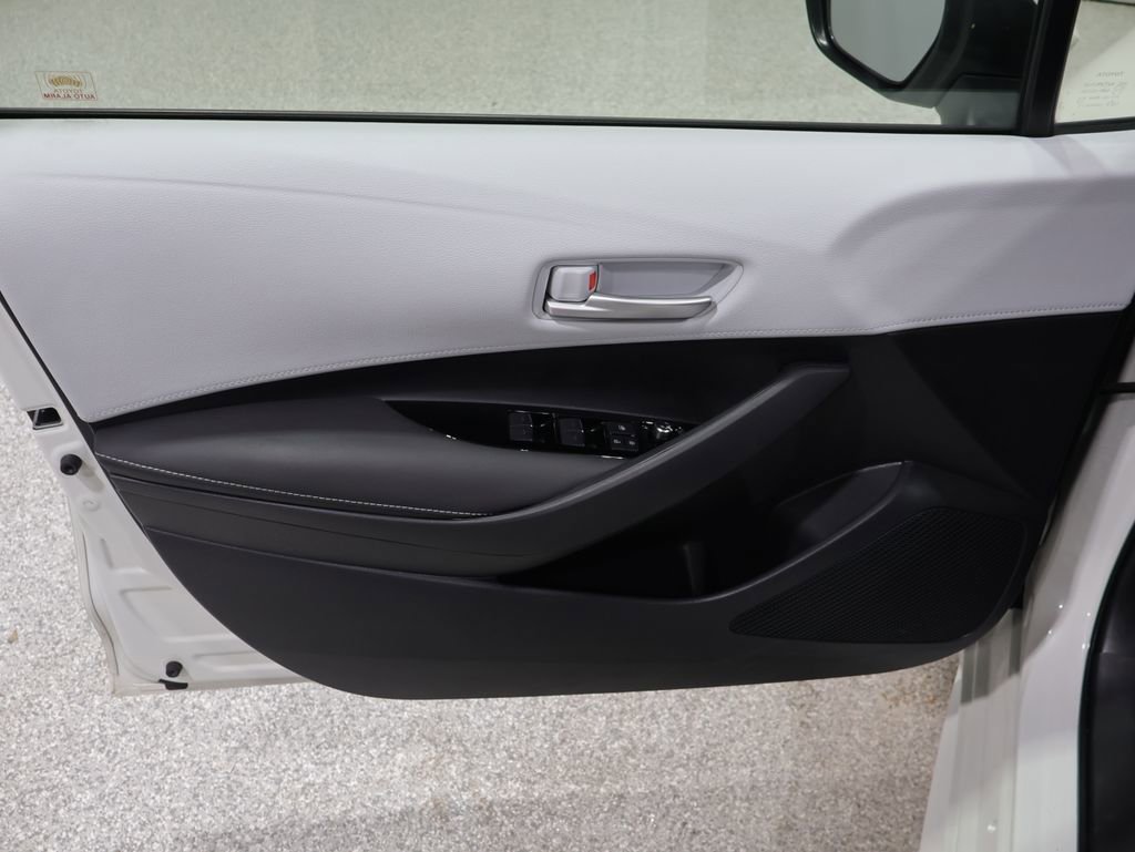 Used 2019 Toyota Corolla SE FWD image 12