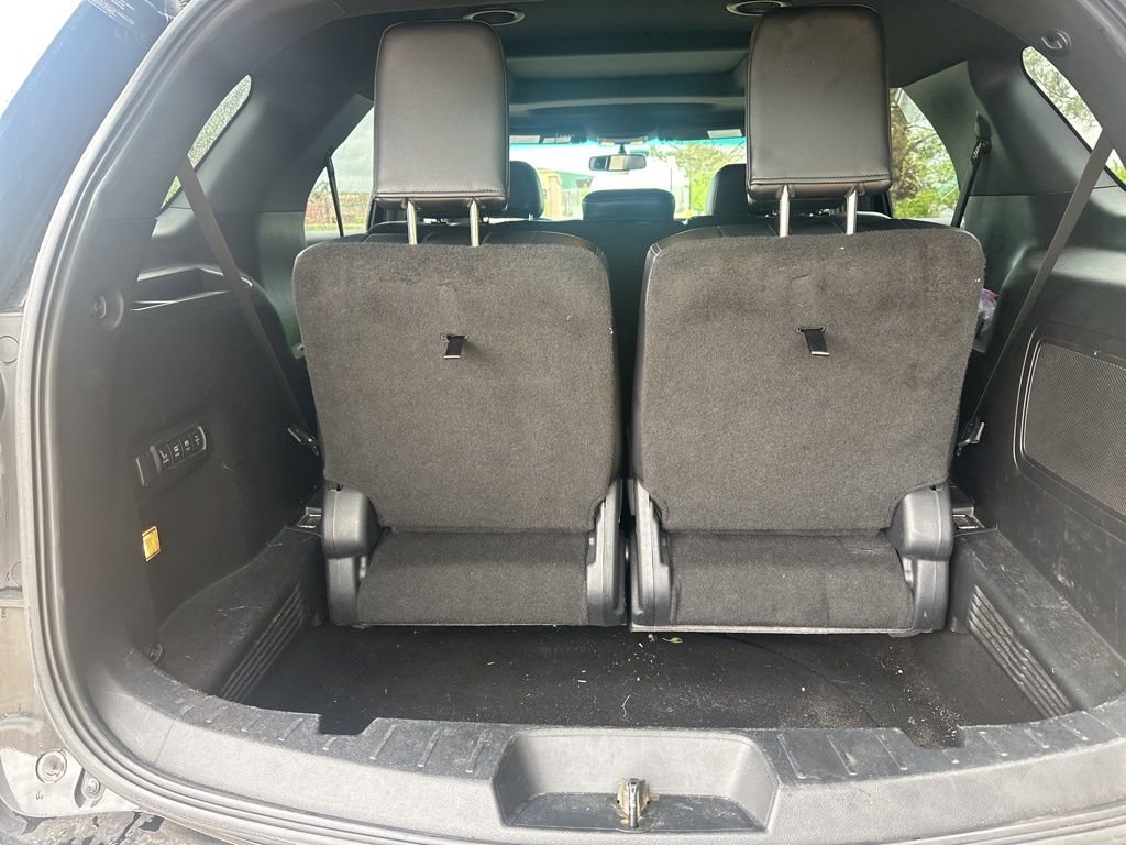 Used 2016 Ford Explorer Sport w/ Equipment Group 401A AWD/4WD image 11