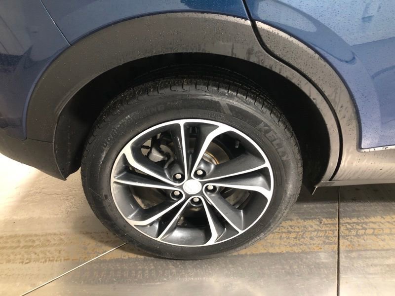 Used 2021 Buick Encore GX Select image 10