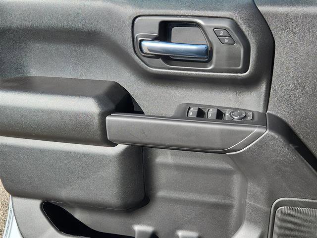 New 2026 Chevrolet Silverado 1500 Custom Trail Boss w/ LPO, Dark Essentials Package image 6