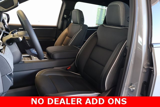New 2026 GMC Sierra EV Elevation image 12
