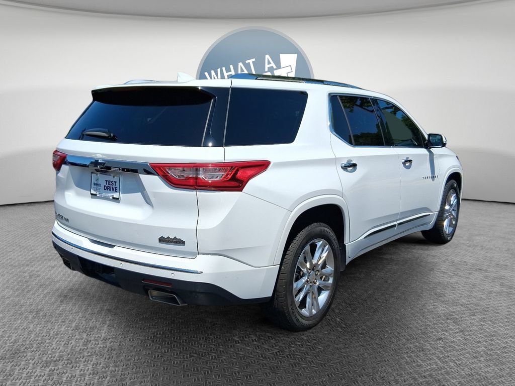 Used 2019 Chevrolet Traverse High Country AWD/4WD image 3