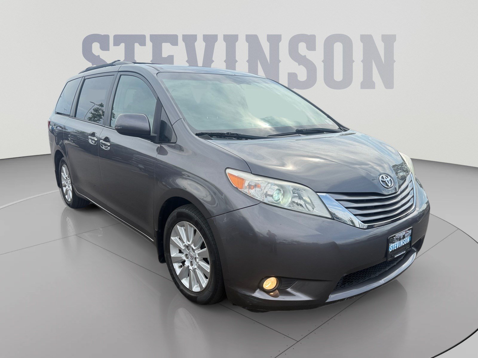 Used 2015 Toyota Sienna XLE Premium AWD/4WD image 7