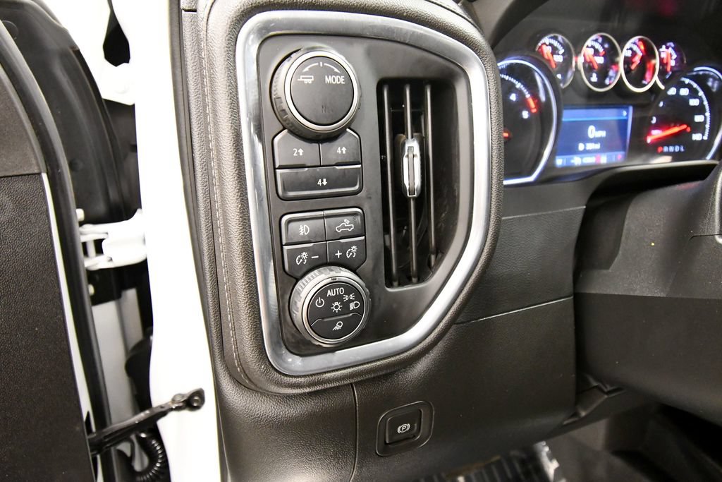 Used 2023 Chevrolet Silverado 3500 LT w/ Convenience Package AWD/4WD image 19