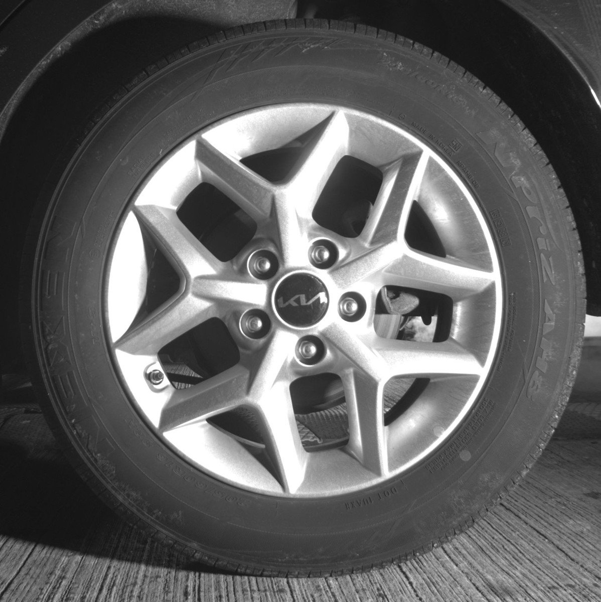 Used 2025 Kia Soul LX w/ LX Technology Package image 14