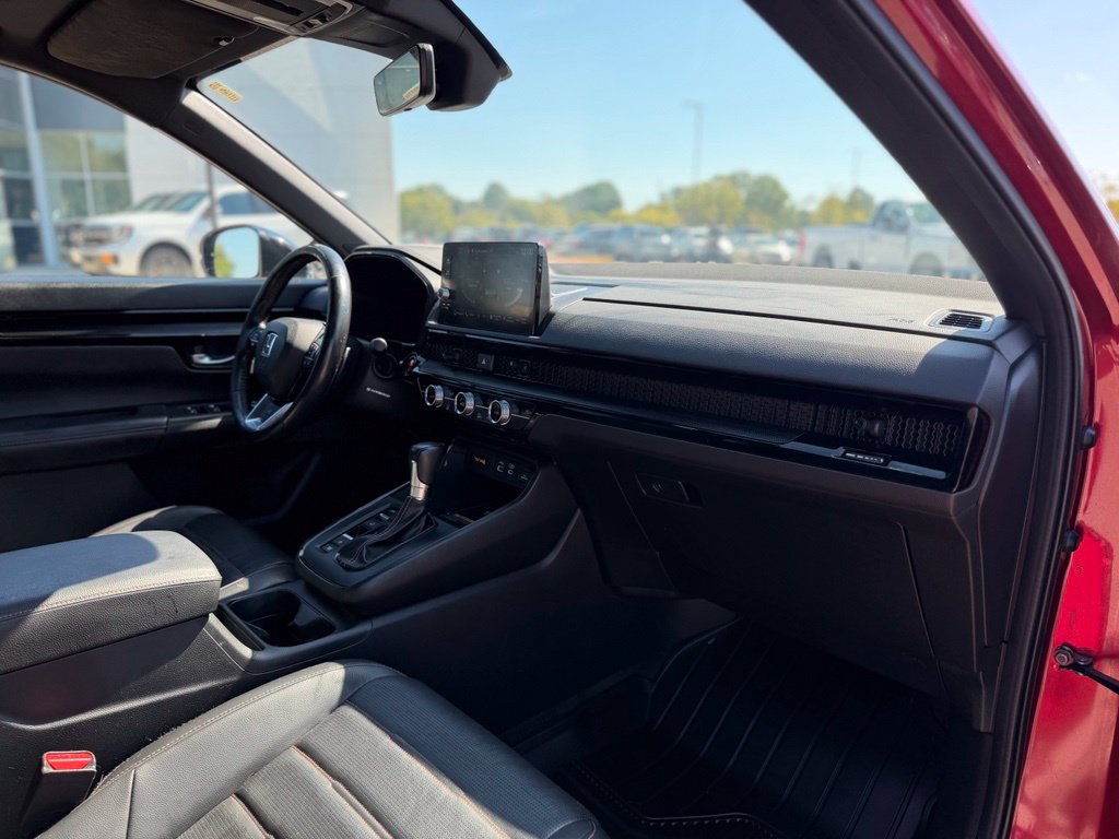 Used 2024 Honda CR-V Sport Touring image 9