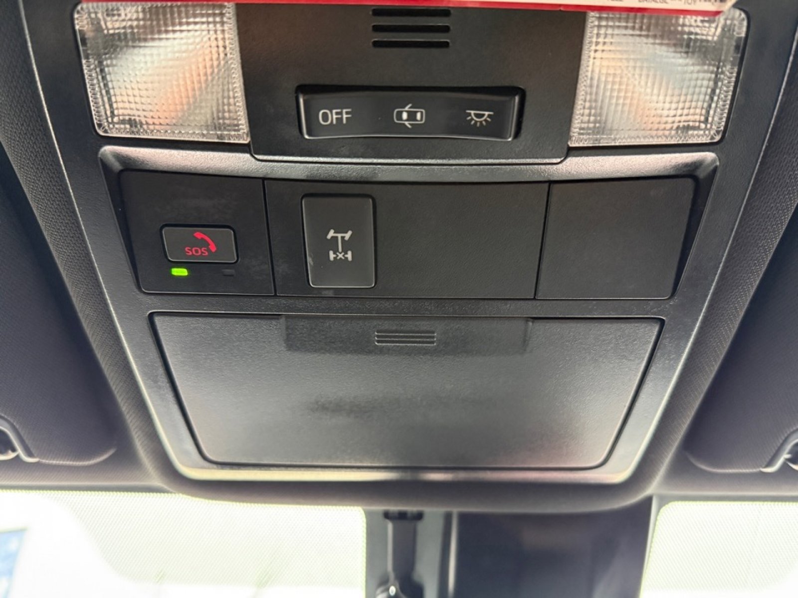 Used 2022 Toyota Tacoma TRD Off-Road RWD image 30