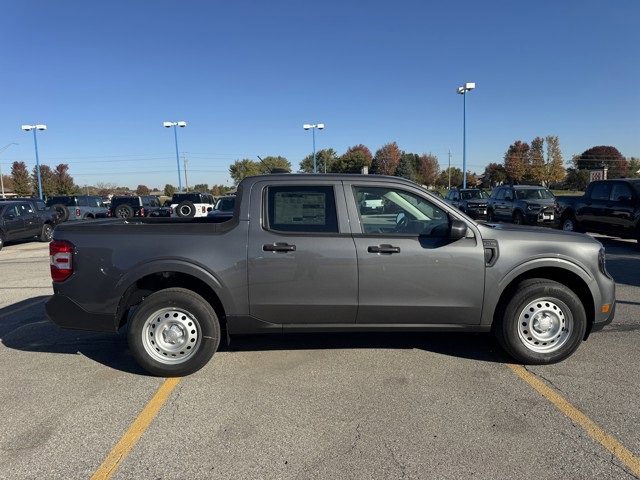 New 2025 Ford Maverick XL w/ Equipment Group 101A image 36