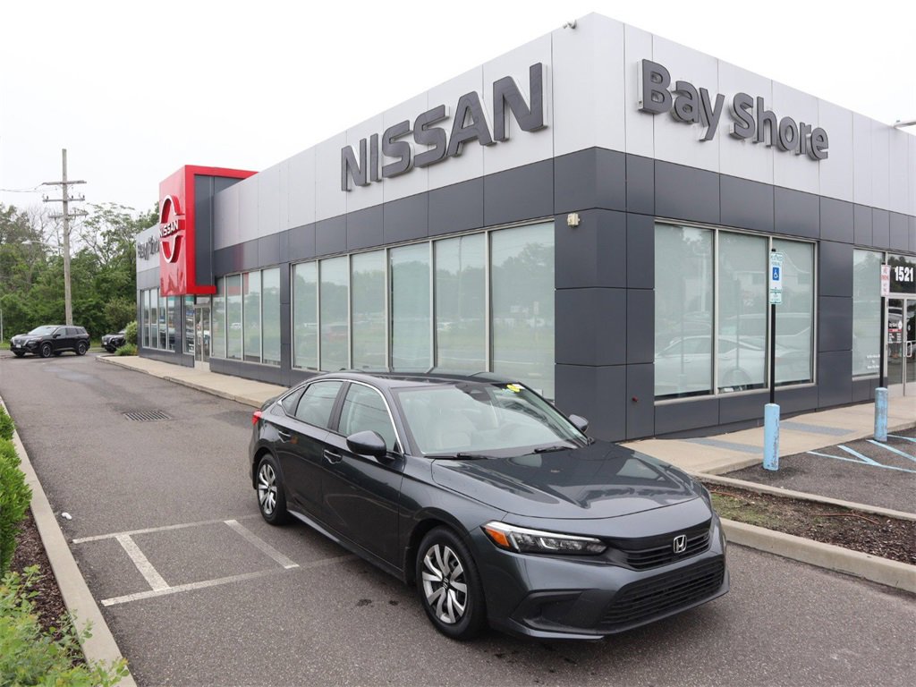 Used 2024 Honda Civic LX image 2