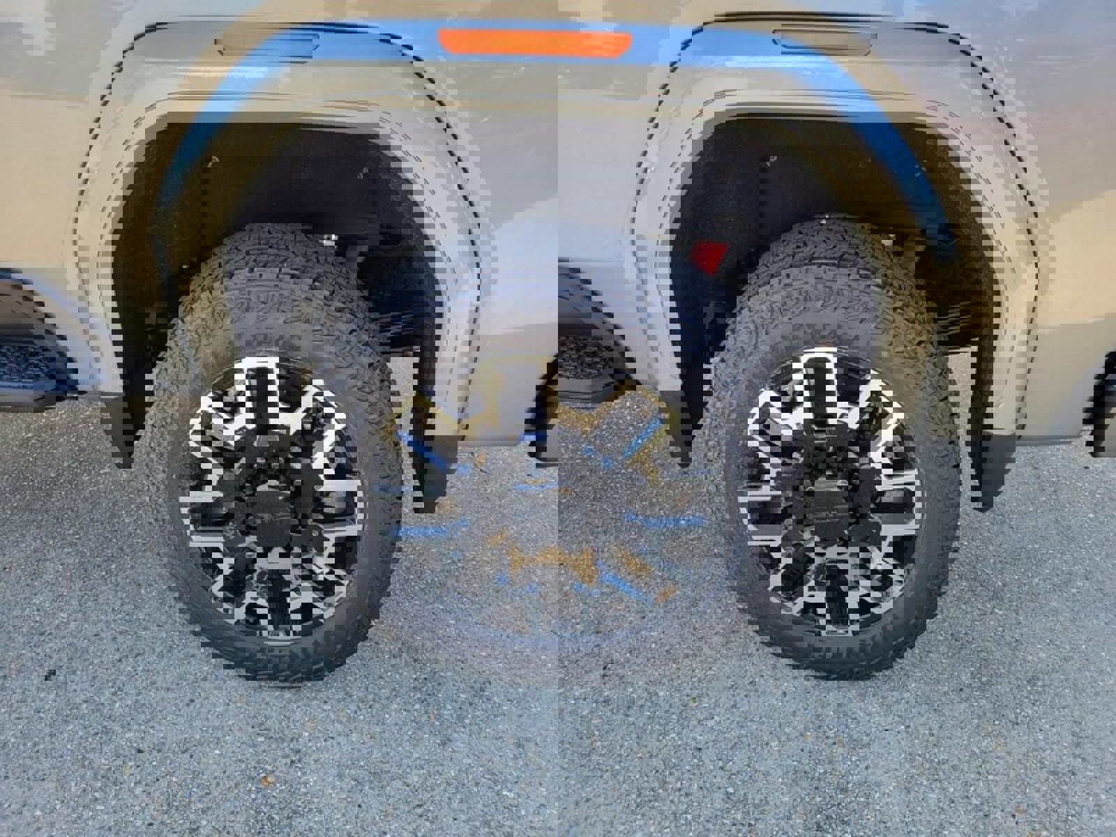 New 2026 GMC Sierra 2500 Denali w/ Denali Reserve Package image 9