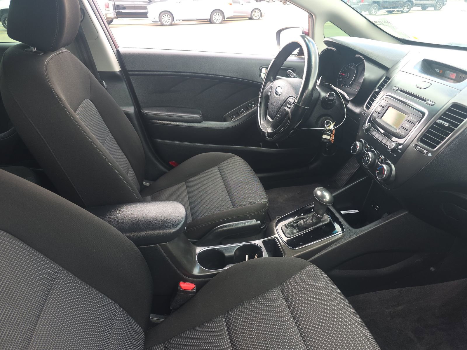 Used 2017 Kia Forte LX image 18