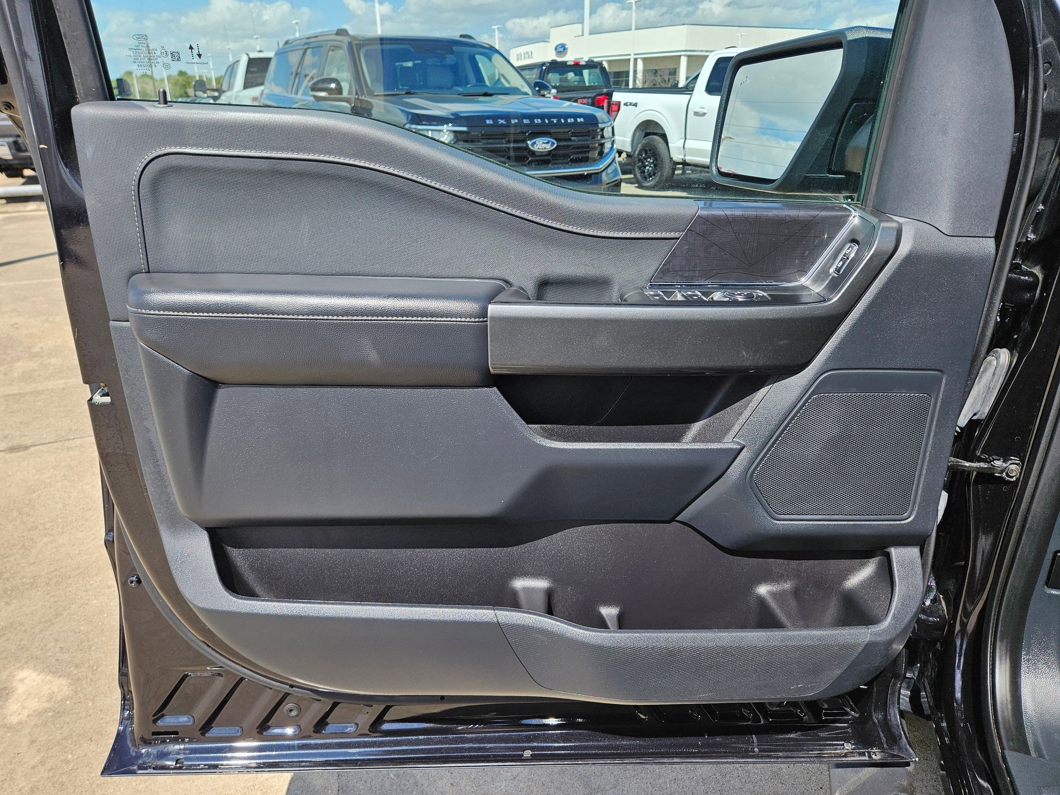 Used 2023 Ford F150 XLT w/ Equipment Group 302A High image 13