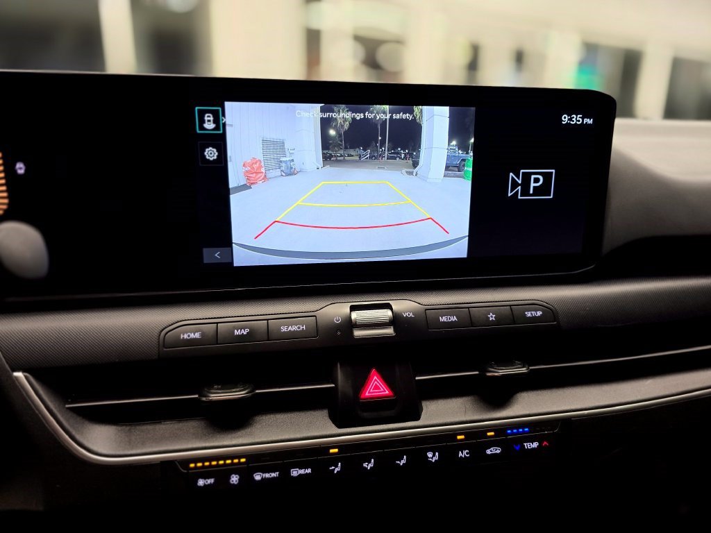 Used 2025 Kia K4 FWD image 21