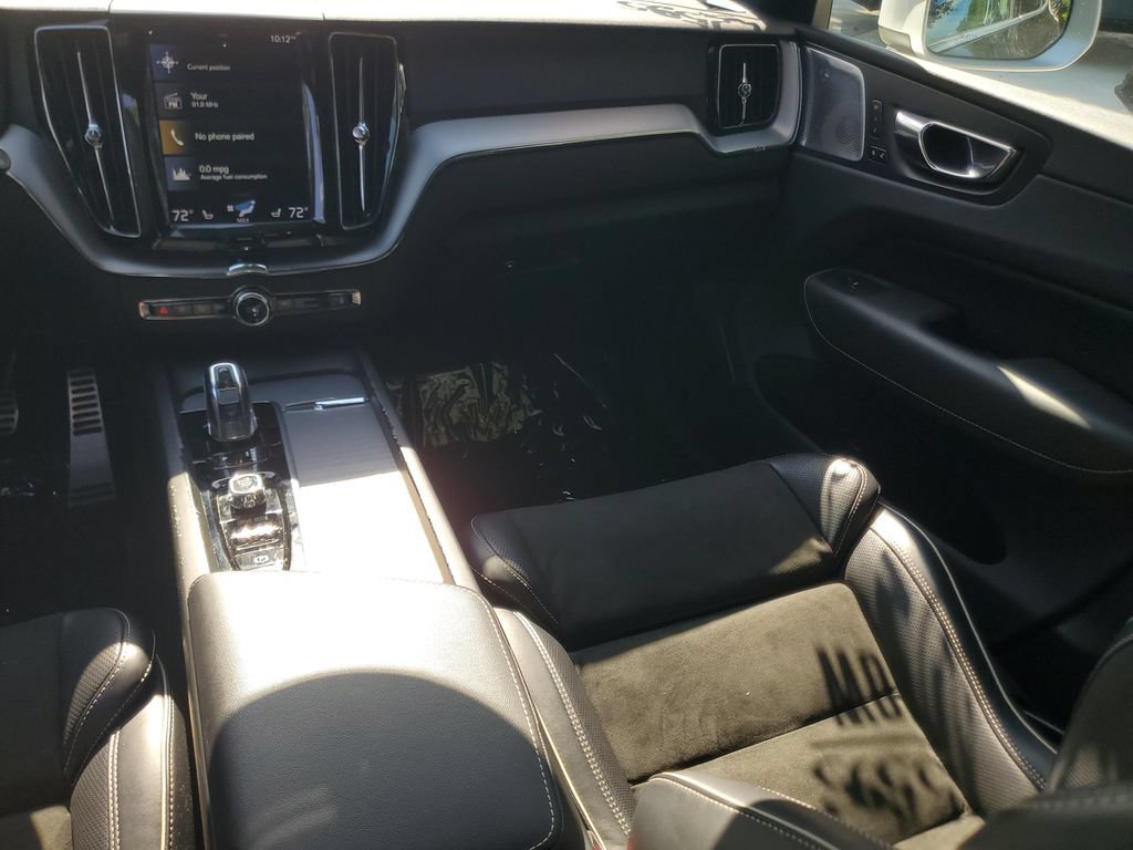 Used 2019 Volvo XC60 T8 R-Design w/ Protection Package Premier AWD/4WD image 14