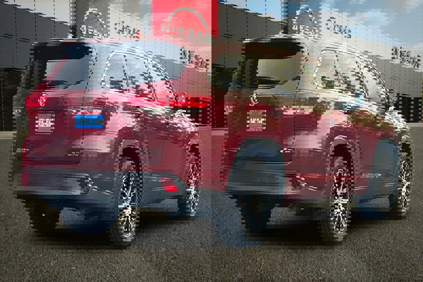 Used 2017 Toyota Highlander SE video 3