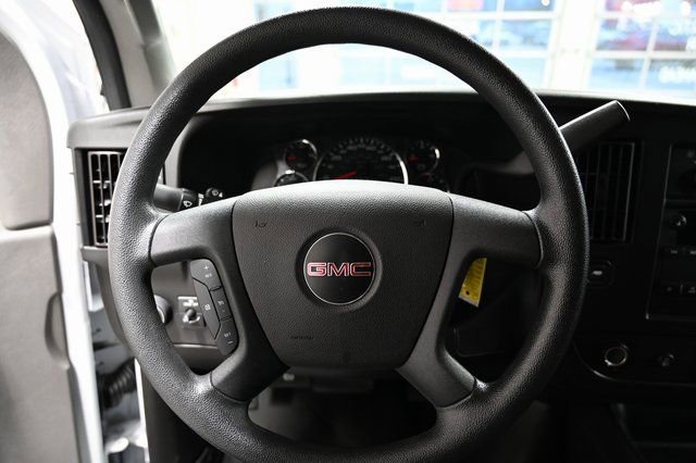 Used 2019 GMC Savana 2500 w/ Driver Convenience Package image 18