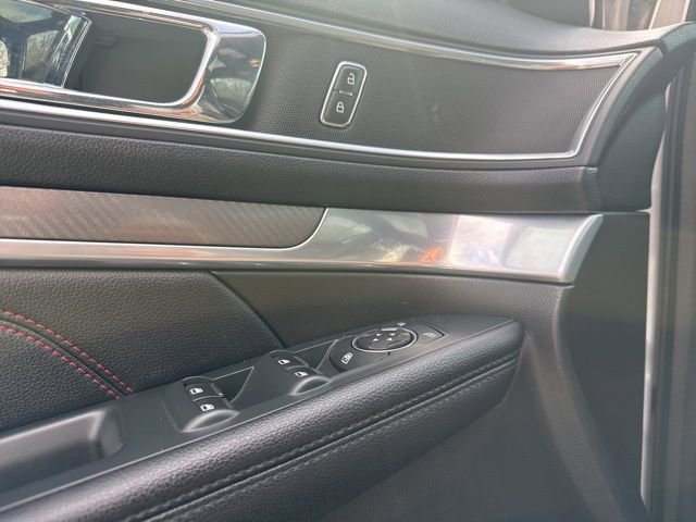 Used 2018 Ford Explorer Sport image 25