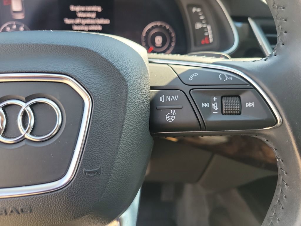 Used 2017 Audi Q7 3.0T Premium Plus AWD/4WD image 26