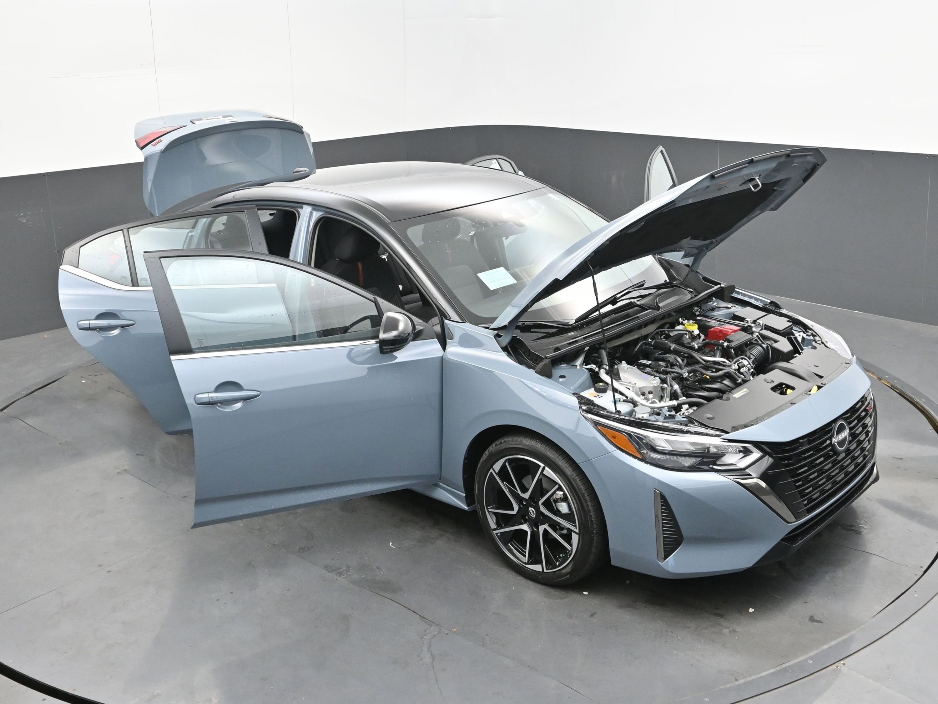 New 2025 Nissan Sentra SR image 38