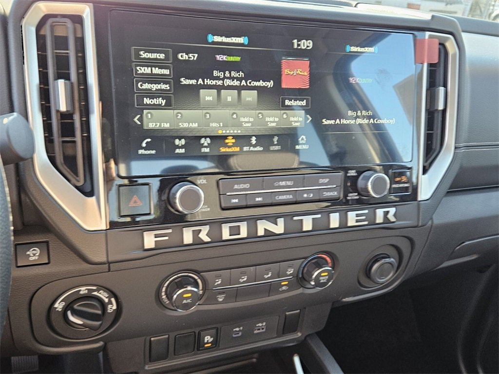 New 2026 Nissan Frontier SV image 18