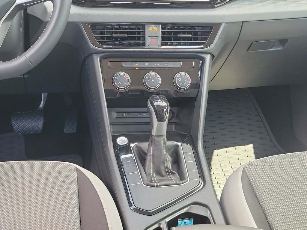 Certified 2023 Volkswagen Taos S FWD image 21
