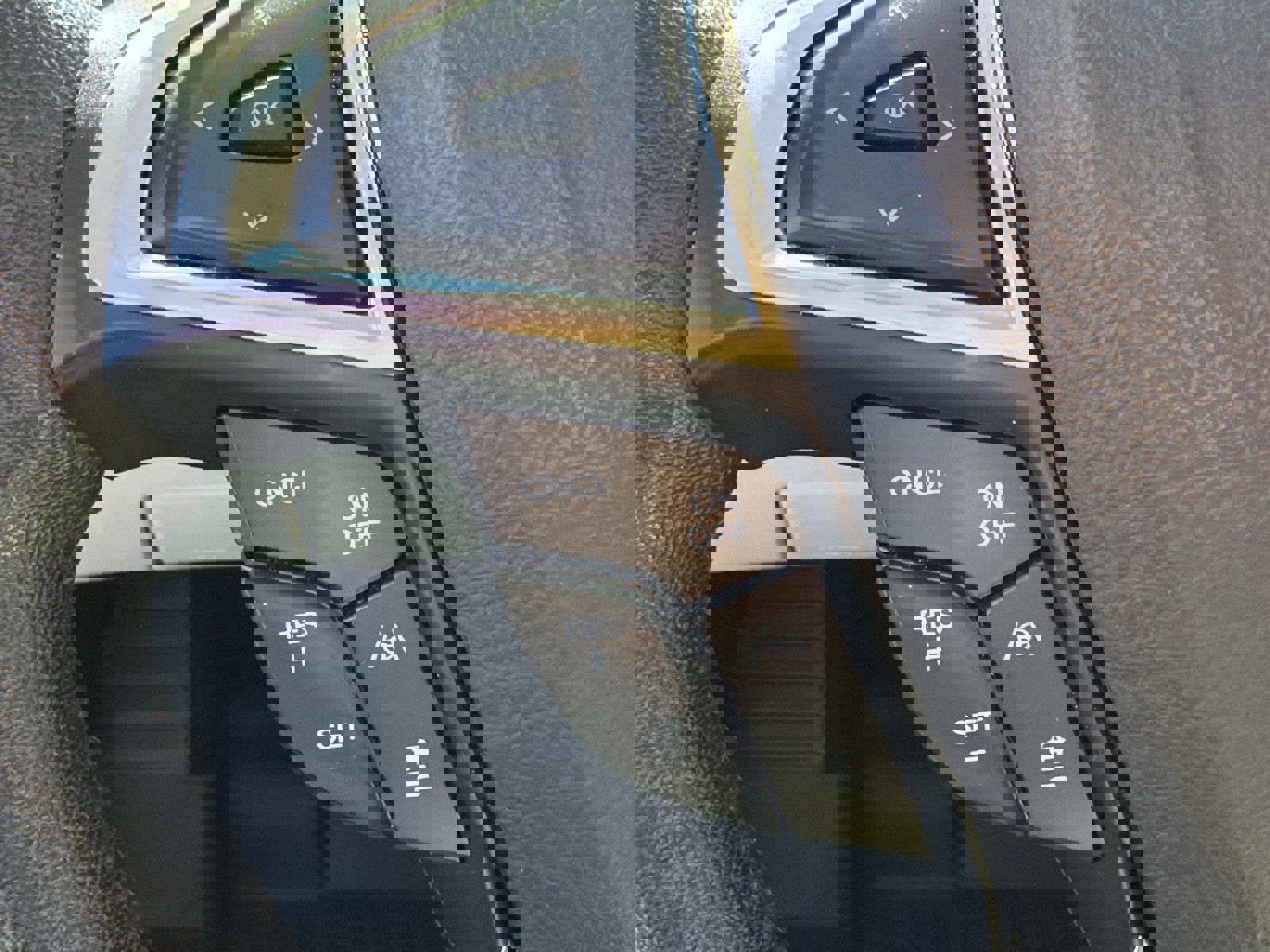 Used 2020 Ford Edge Titanium image 7