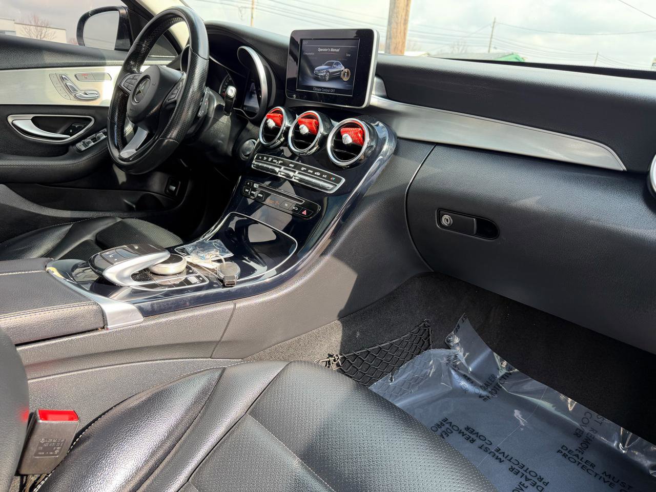 Used 2016 Mercedes-Benz C 300 4MATIC Sedan image 50