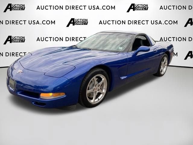 Used 2003 Chevrolet Corvette Coupe w/ Preferred Equipment Group RWD image 1