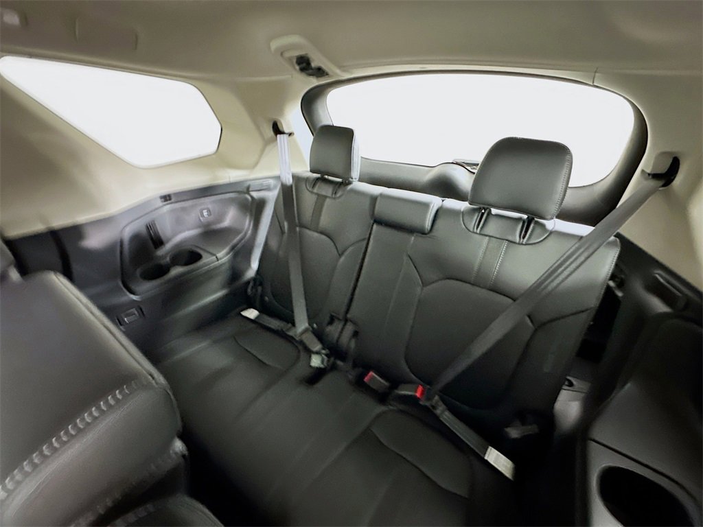 New 2025 Honda Pilot EX-L image 4