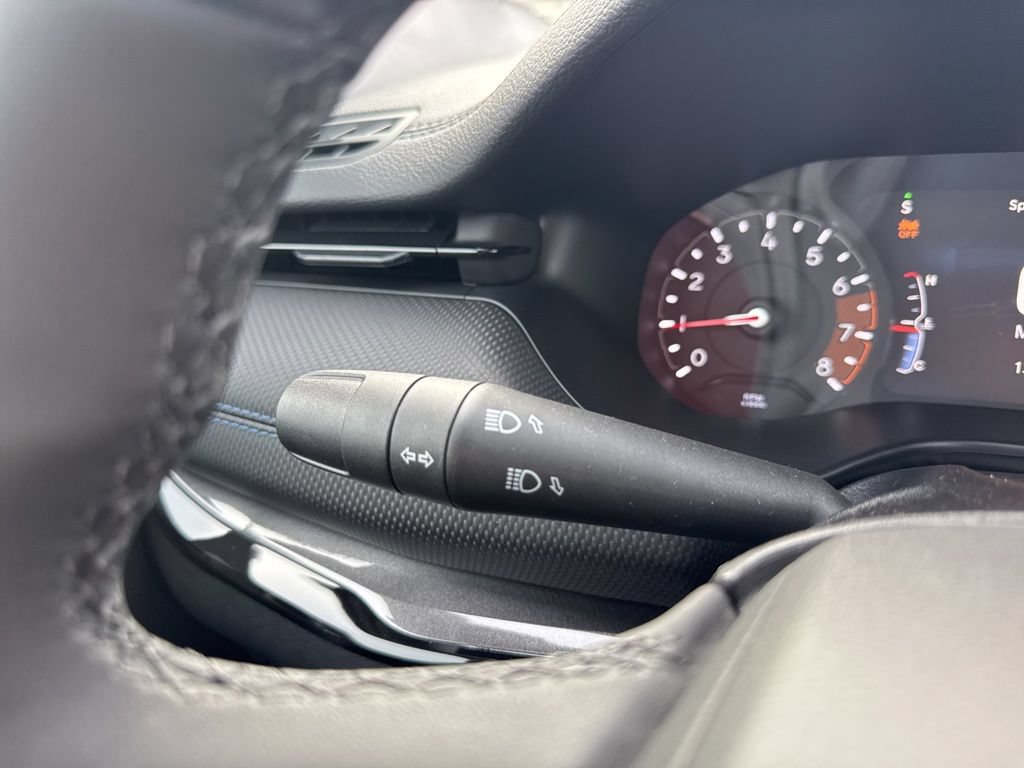 New 2026 Jeep Compass Latitude AWD/4WD image 13