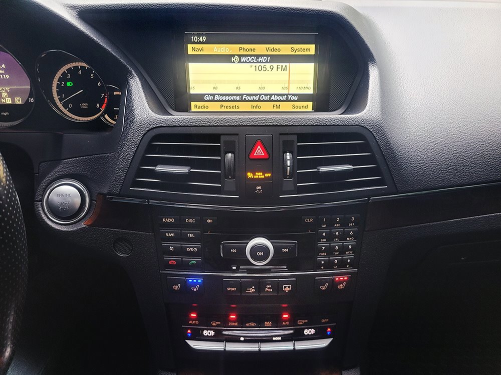 Used 2010 Mercedes-Benz E 550 Coupe image 28