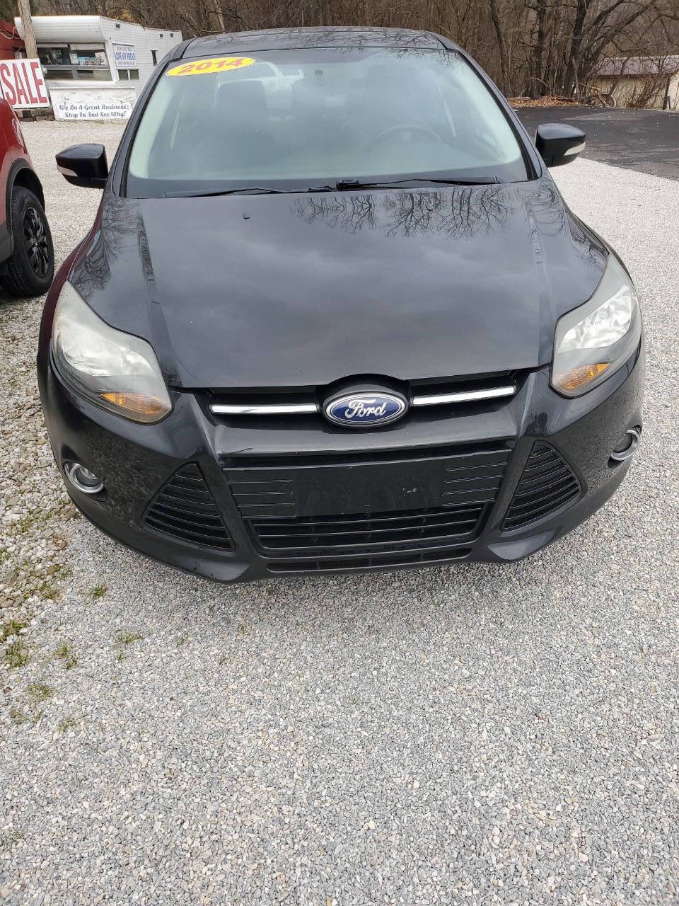 Used 2014 Ford Focus Titanium image 2