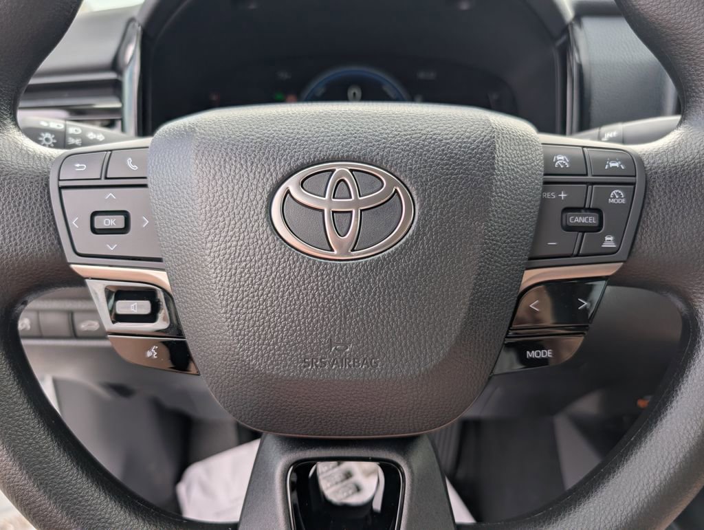 New 2026 Toyota Camry LE image 18