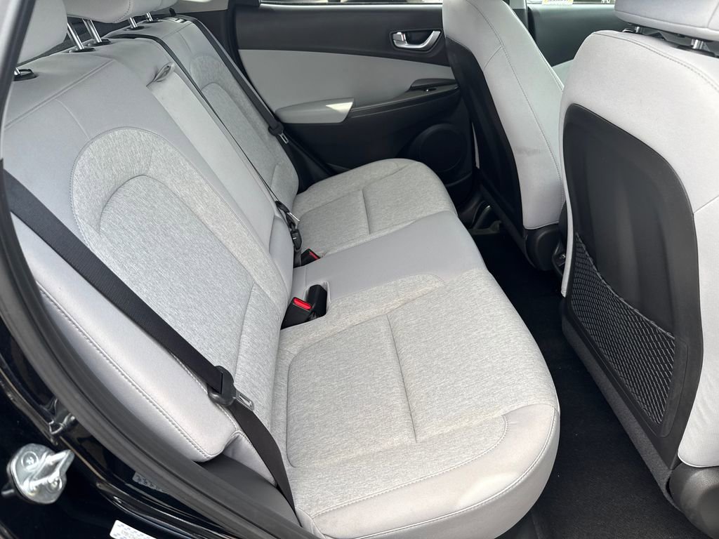 Used 2023 Hyundai Kona SE w/ Cargo Package FWD image 16