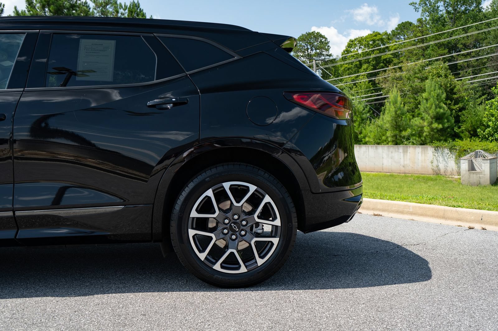 Used 2025 Chevrolet Blazer RS FWD image 6