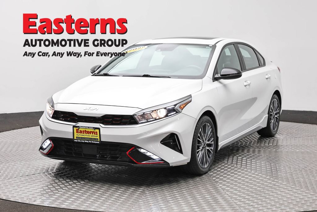 Used 2022 Kia Forte GT-Line w/ GT-Line Premium Package FWD image 1