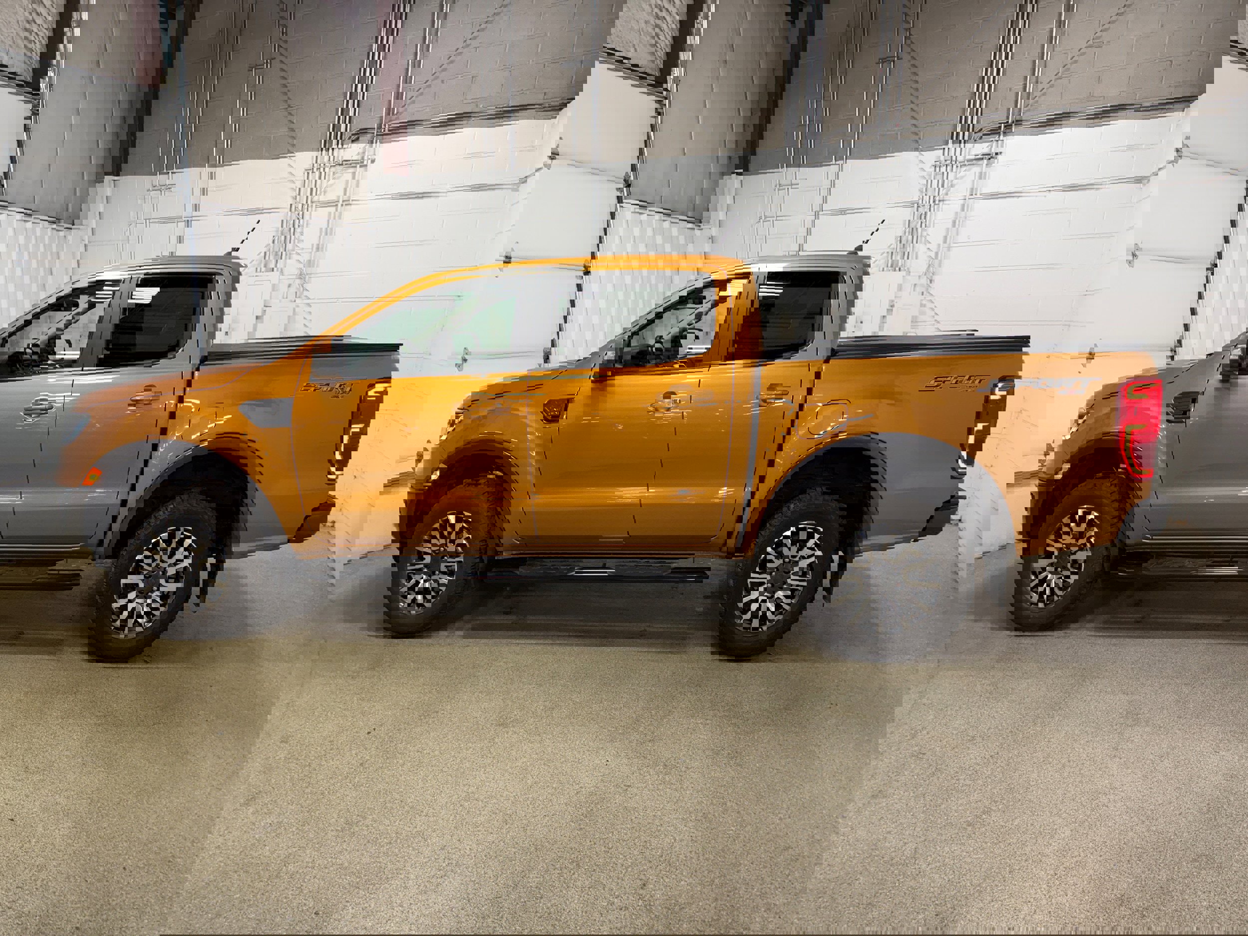 Certified 2019 Ford Ranger Lariat w/ Equipment Group 501A Mid image 4
