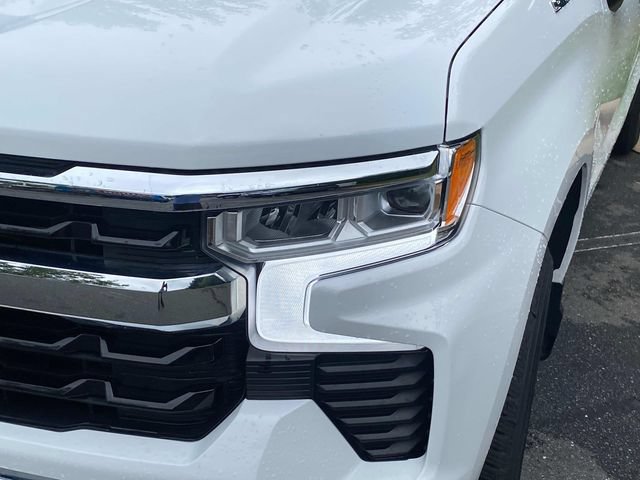 Used 2023 Chevrolet Silverado 1500 LT AWD/4WD image 5