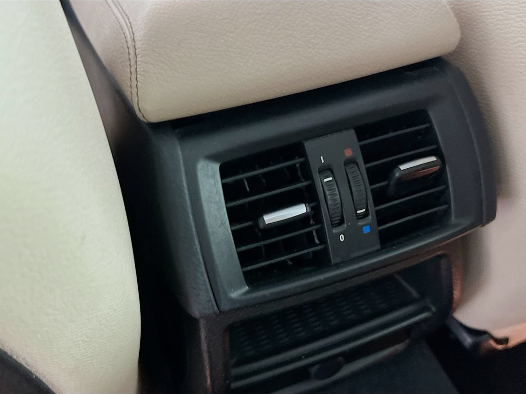 Used 2013 BMW X3 xDrive28i AWD/4WD image 33