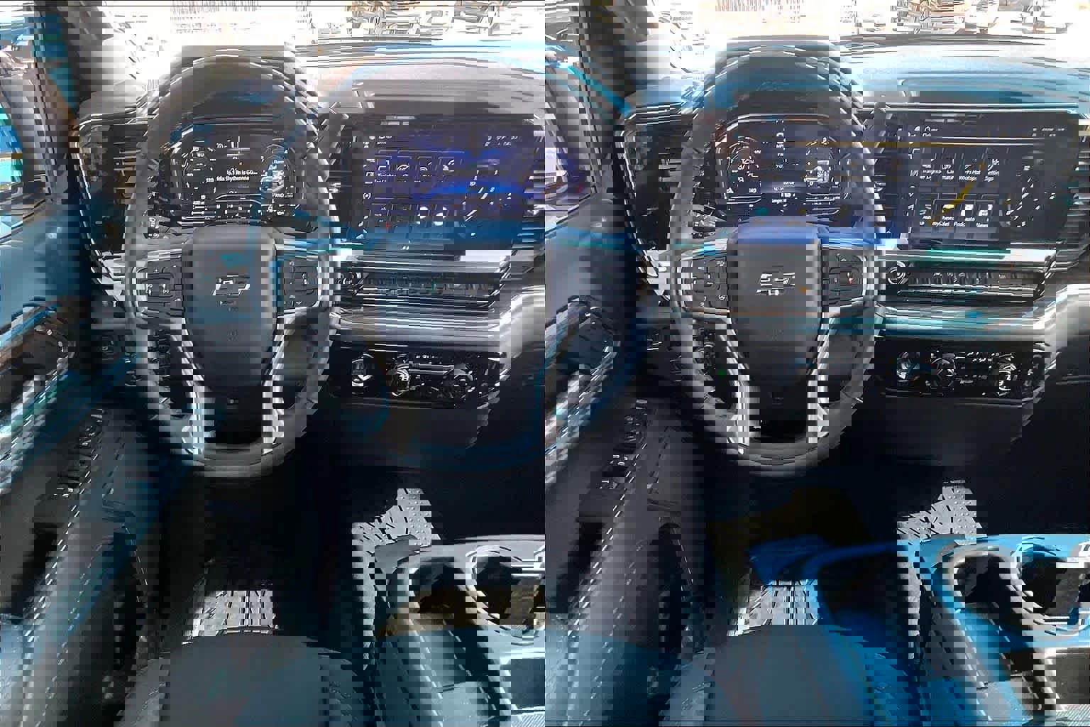 Certified 2024 Chevrolet Silverado 1500 RST image 5