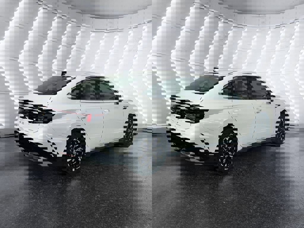 Used 2025 Hyundai Sonata SEL image 4