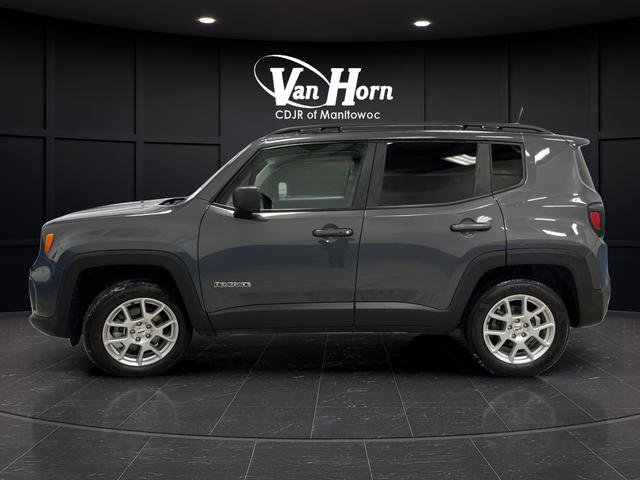 Used 2022 Jeep Renegade Latitude image 11