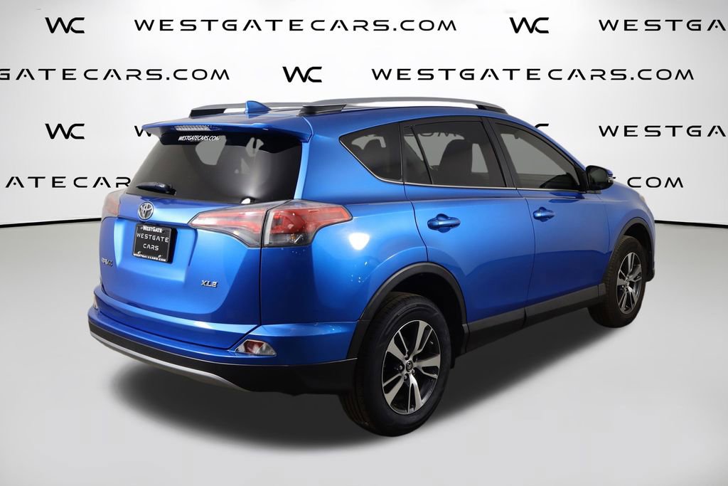Used 2018 Toyota RAV4 XLE FWD image 47