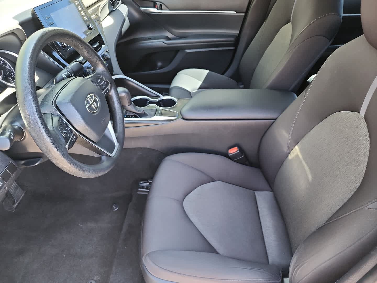 Used 2023 Toyota Camry LE w/ Convenience Package FWD image 15