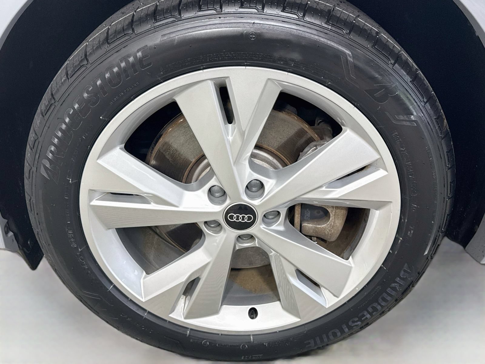Certified 2023 Audi Q4 e-tron Premium Plus w/ Premium Plus AWD/4WD image 30