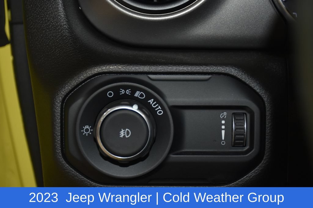 Used 2023 Jeep Wrangler Unlimited w/ Cold Weather Group AWD/4WD image 8